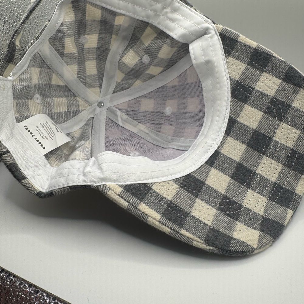 Gray and Cream Checkered Cap great for fall time - Picture 5 of 6